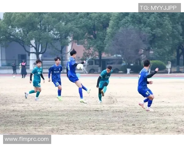 湖州乐活足球队：团结拼搏展现青春风采助力社区体育发展